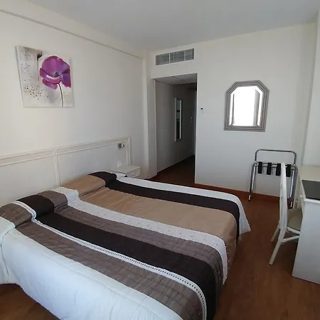 Mira-mar Hotel